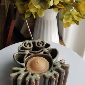Handcrafted { Extrem } Unique,  Detailed  tea candle  Happy Frog